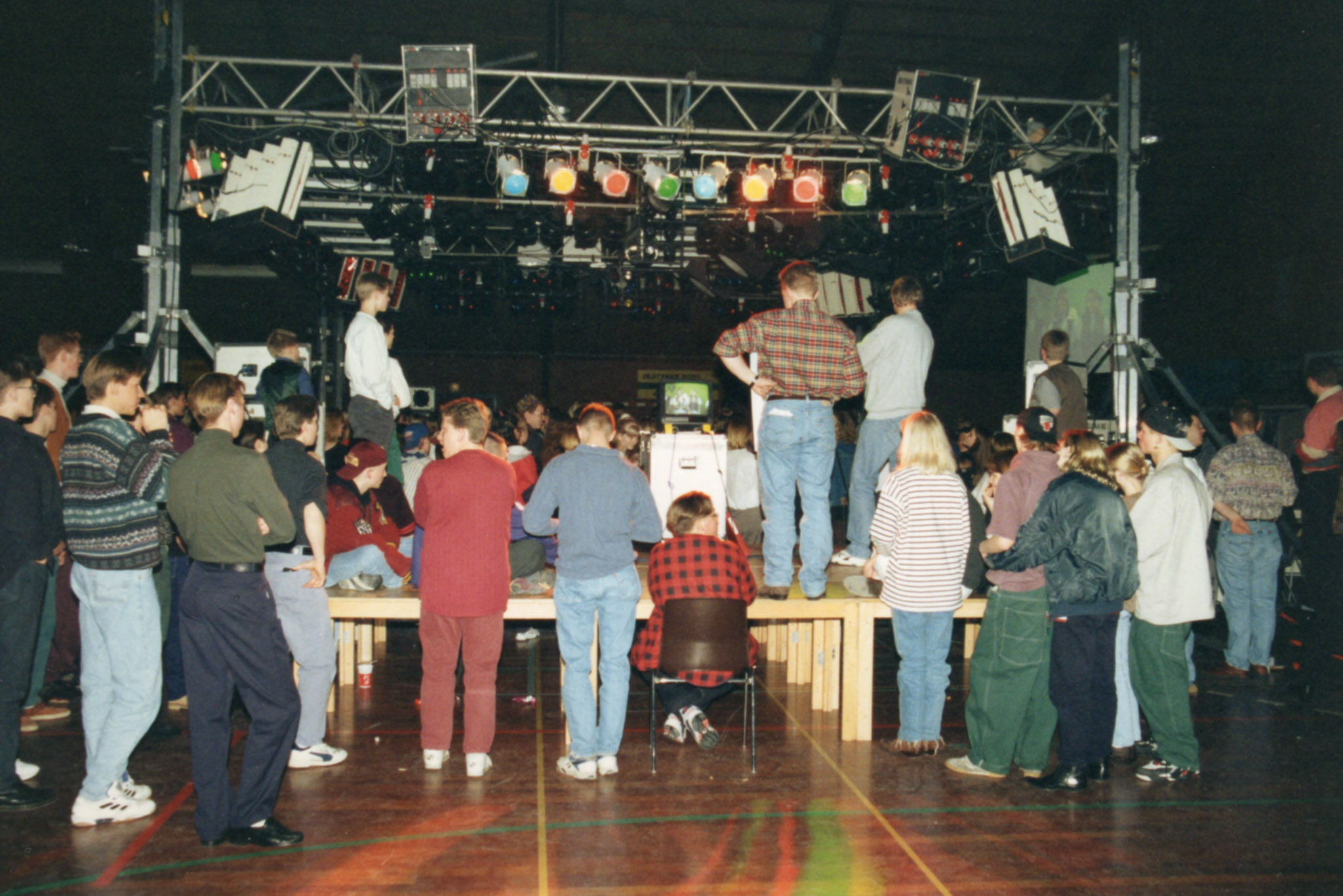 Fest-i-Hallen-25.-februar-1994-(14).jpg