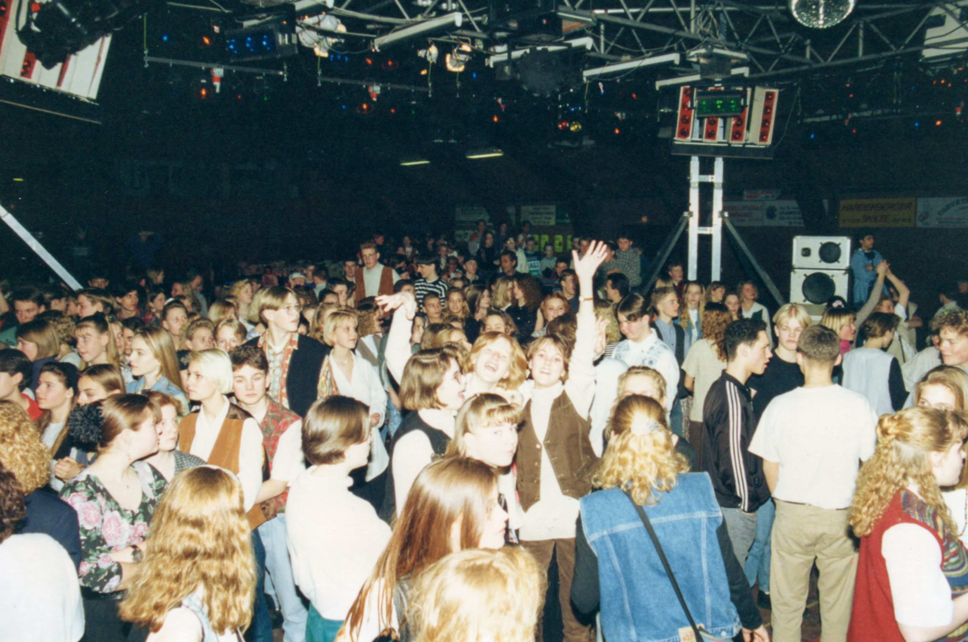Fest-i-Hallen-25.-februar-1994-24.jpg