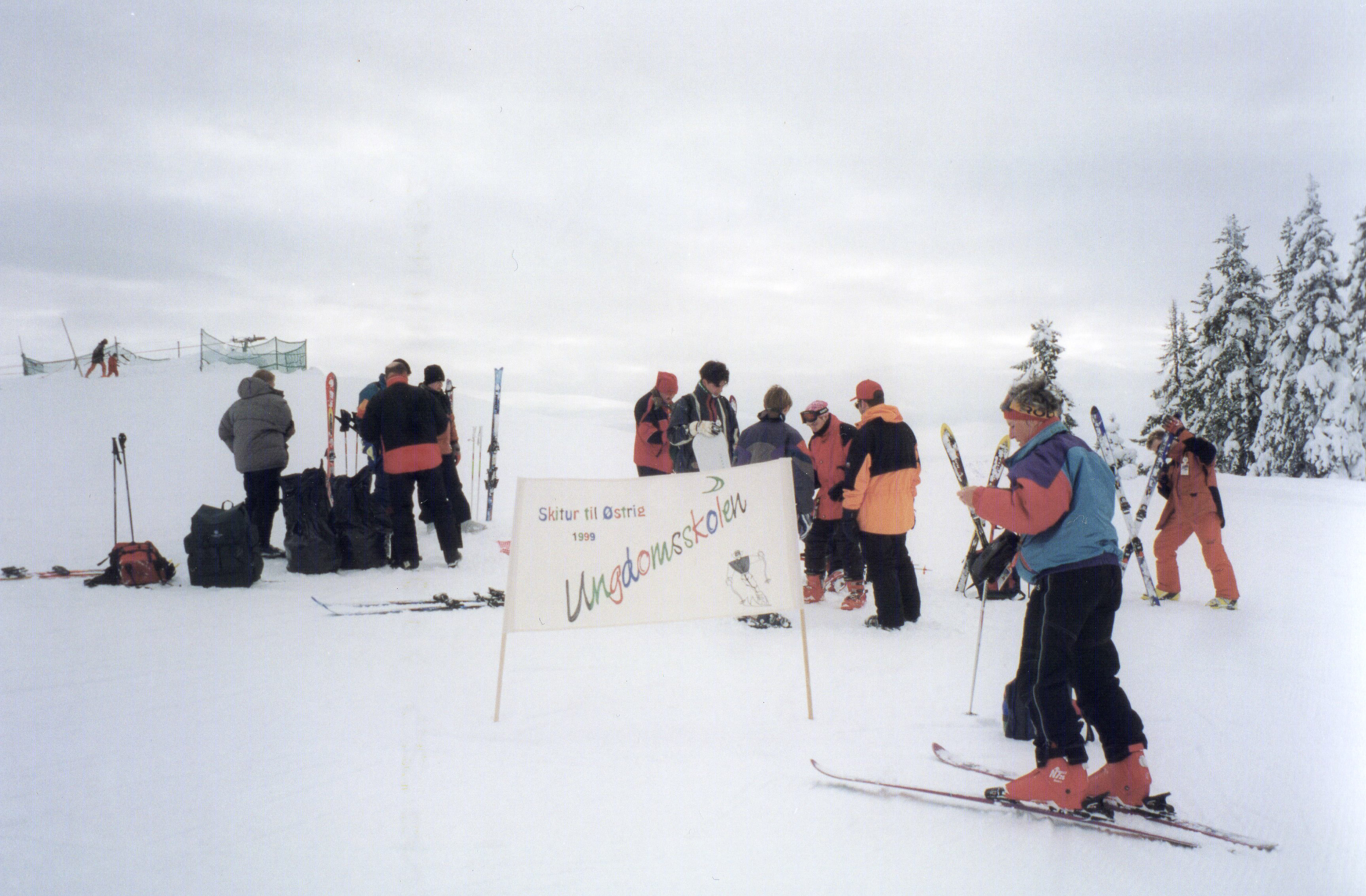 Skitur-i-├ÿstrig-uge-7-1999-0.jpg
