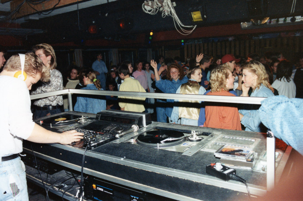 Julefest-15.12.1989-1.jpg